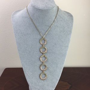 Couleur gold ring pendant necklace and earring set